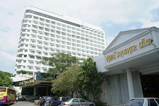 Royal Twins Pattaya ***+ - Bangkok Palace Hotel **** (3)