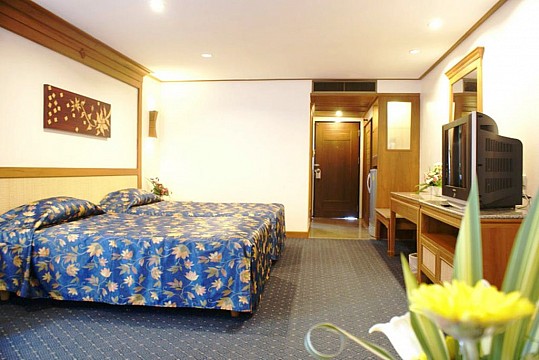 Royal Twins Pattaya ***+ - Bangkok Palace Hotel **** (4)