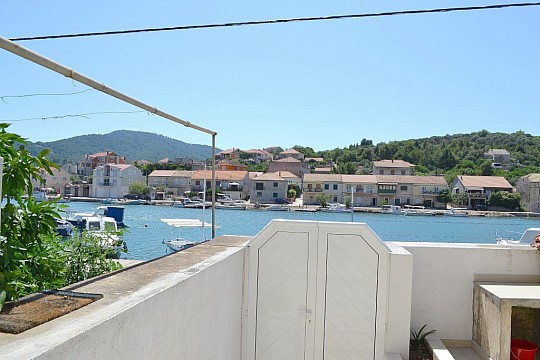 Apartmány pri mori Vela Luka, Korčula
