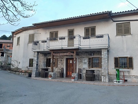Izby s parkoviskom Jelovice, Vnútrozemie Istrie - Središnja Istra