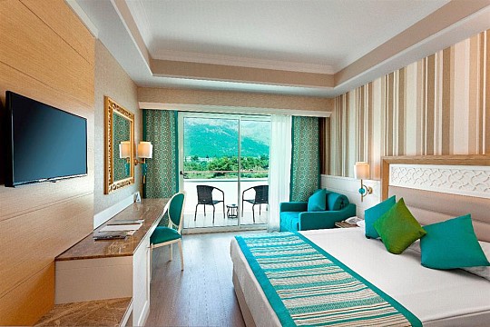 Karmir Resort & SPA Hotel (4)