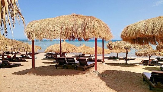 Caves Beach Resort Hurghada (3)
