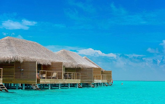 Cocoon Maldives Resort (2)
