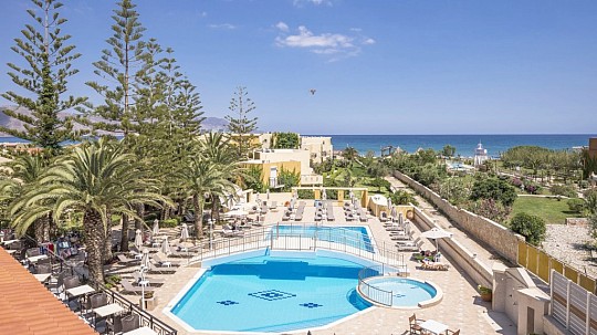 Vantaris Luxury Beach Resort (3)
