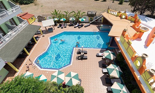 Grecian Fantasia Resort (4)