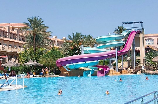 Pyramisa Beach Resort Sahl Hasheesh (5)