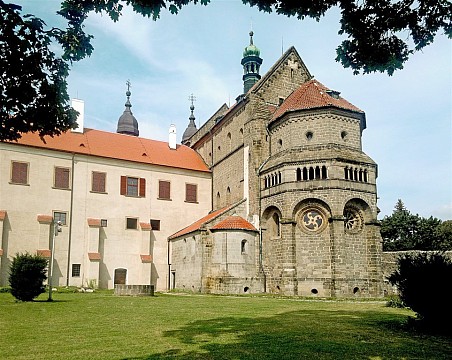 Dukovany, Dalešice a zámek Jaroměřice nad Rokytnou (2)