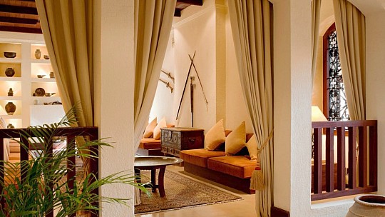 Al Maha Desert Resort & Spa (4)