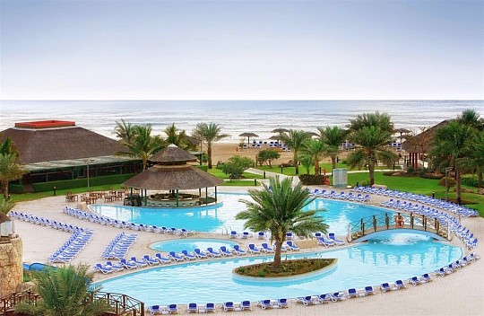 Fujairah Rotana Resort & Spa (4)