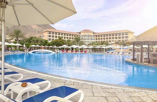 Fujairah Rotana Resort & Spa (2)