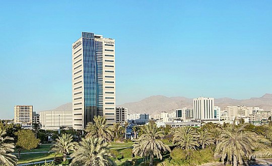 Doubletree by Hilton Ras Al Khaimah city léto (2)