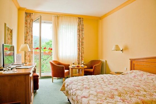 BUTTERFLY ENSANA HEALTH SPA HOTEL - Relaxační lázeňská dovolená - Mariánské Lázně (2)