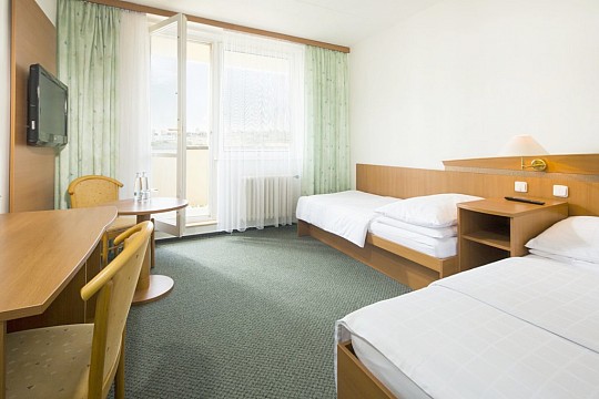 HOTEL RESORT SANTON - Rekreační pobyt - Brno (2)