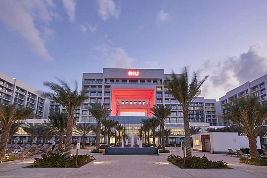 HOTEL RIU DUBAI (5)