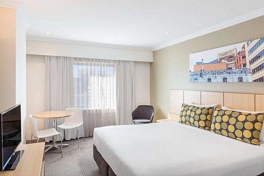 Travelodge Hotel Sydney (2)