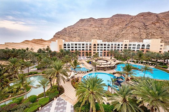 Shangri-la Barr Al Jissah Resort & Spa Al Waha (5)