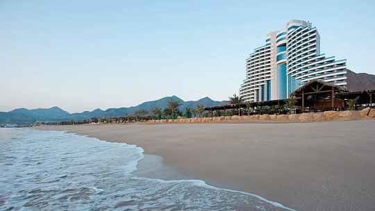 Le Meridien Al Aqah Beach Resort (3)