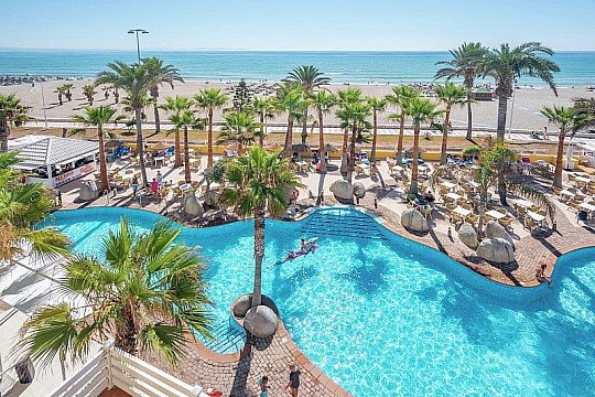 Mediterraneo Bay Hotel Spa & Resort