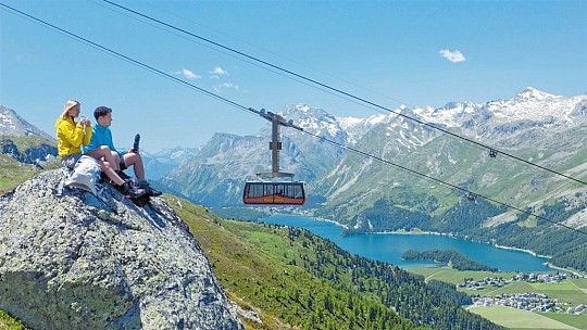 Švýcarsko - Engadin a údolí Val Venosta