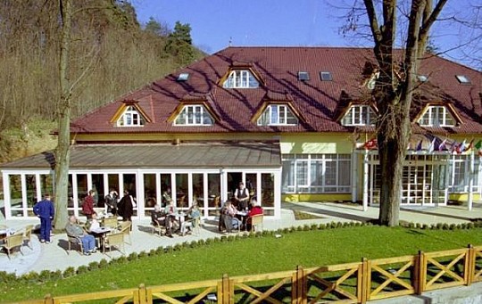 PARKHOTEL NA BARAČKE - Seniorský pobyt 60+ - Trenčianské Teplice