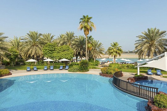 SHERATON ABU DHABI HOTEL AND RESORT