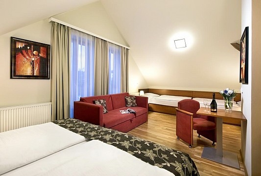 Romantický pobyt s privátním wellness, hotel Tvrz Orlice4