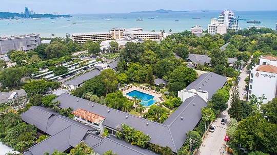 Sunshine Garden *** - Bangkok Palace Hotel ****