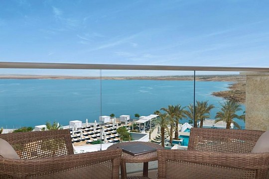 Hilton Dead Sea Resort & Spa (4)