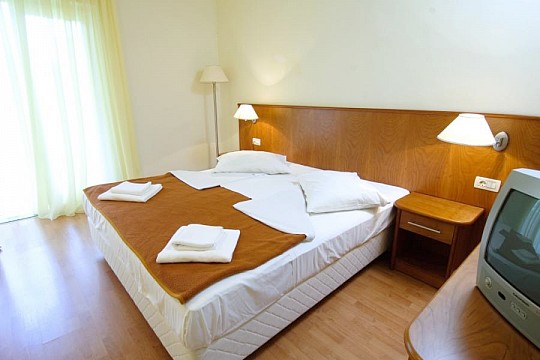 FONTANA Resort (izby s polpenziou) (3)