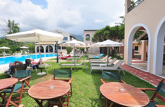 Aparthotel ACHARAVI GARDEN (5)