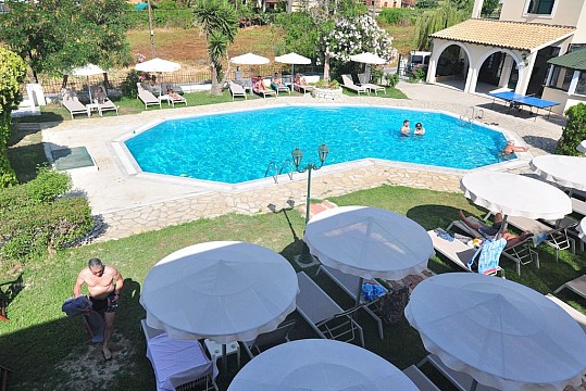 Aparthotel ACHARAVI GARDEN (4)