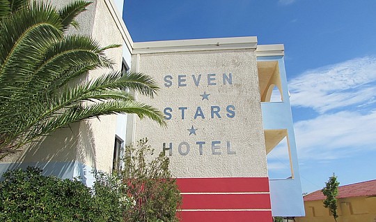 Hotel Seven Stars (3)