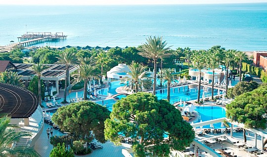 Hotel Limak Atlantis Deluxe &  Resort (2)