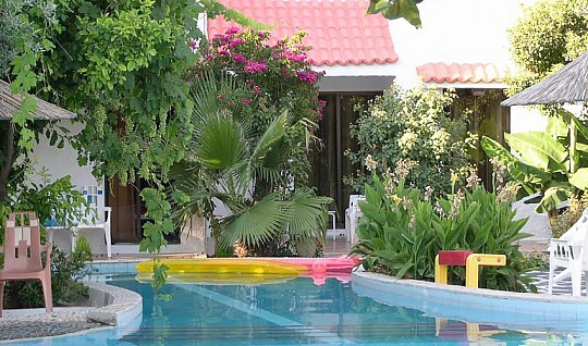 Hotel Oasis Bungalows (4)