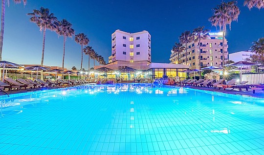 Hotel Pavlo Napa Beach (2)