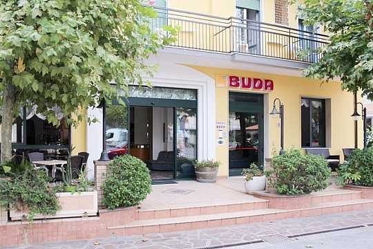 Hotel Buda (3)