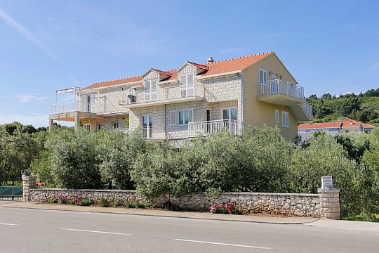 Apartmány pri mori Lumbarda, Korčula (4)
