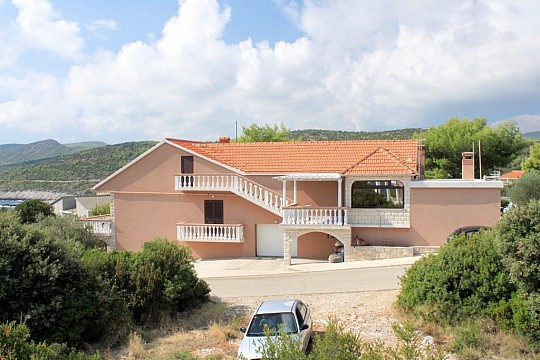 Apartmány s parkoviskom Zavalatica, Korčula (4)