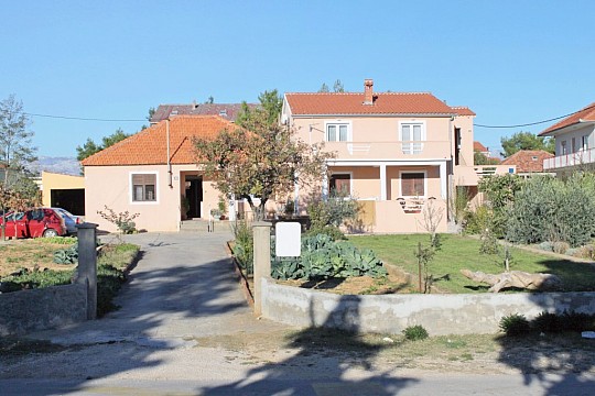 Apartmány s parkoviskom Privlaka, Zadar (2)