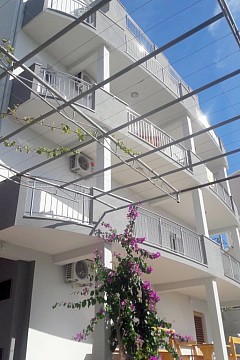 Apartmány s parkoviskom Podstrana, Split (2)