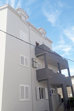 Apartmány s parkoviskom Podstrana, Split (4)