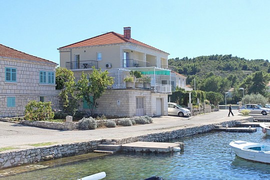 Apartmány s bazénom pri mori Lumbarda, Korčula (5)