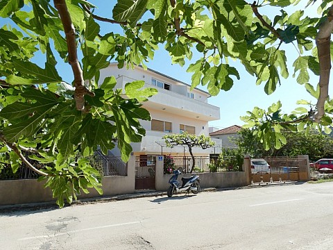 Apartmány s parkoviskom Vinišće, Trogir