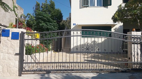 Apartmány pri mori Vinjerac, Zadar (4)