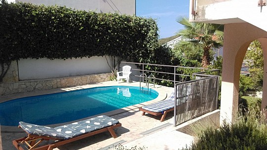 Apartmány s bazénom pre rodiny Seget Vranjica, Trogir (3)