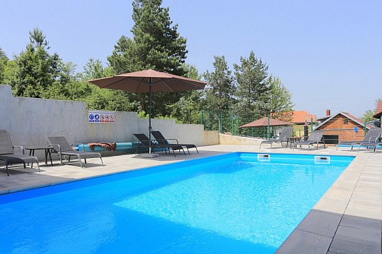 Apartmány s bazénom pre rodiny Grabovac, Plitvice (4)