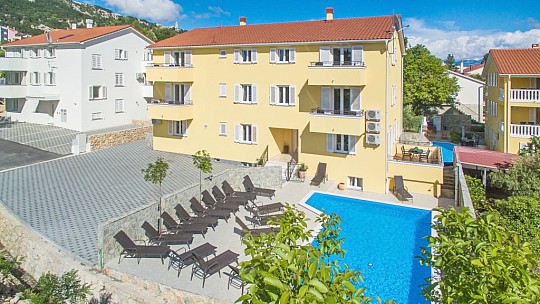 Apartmány s bazénom Baška, Krk