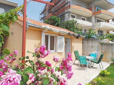 Apartmány s parkoviskom Seget Vranjica, Trogir (2)