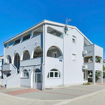 Apartmány s parkoviskom Sabunike, Zadar (4)