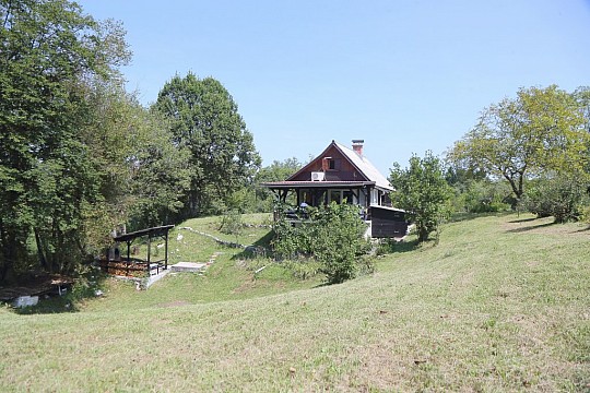Dom s parkoviskom, pre rodinu Zdihovo, Gorski kotar